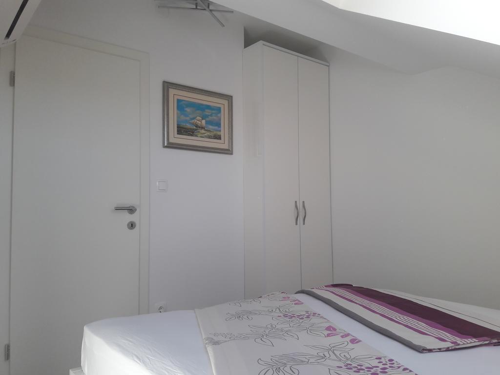 Villa Ferias Trogir Exterior photo