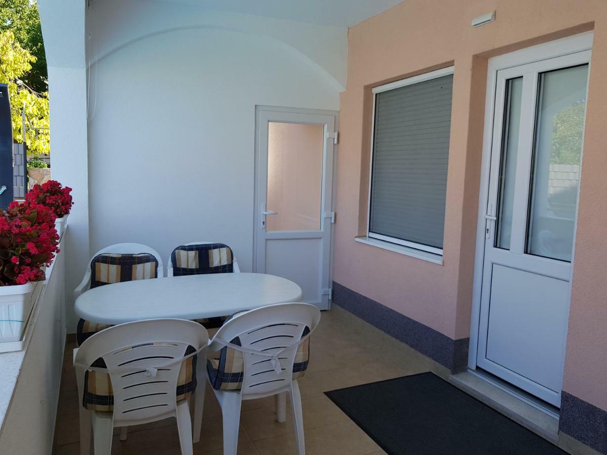 Villa Ferias Trogir Exterior photo